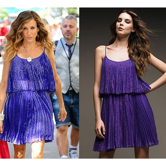 Halston HeritageTiered pleated chiffon dress